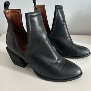 Jeffrey Campbell Black Ankle Boots Size 9